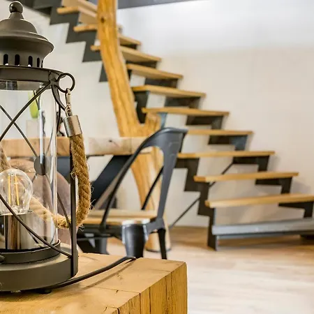 アパート Pitch 15 Nadrin